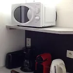 Apartament Meuble La Sergerie Le Lavandou